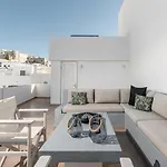 Cozy Comfy Town House